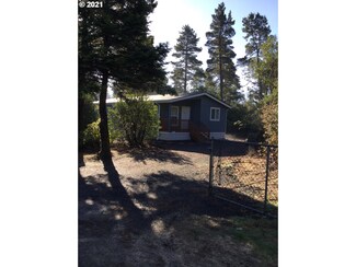72419 Highway 101, Lakeside, OR 97449