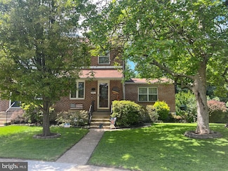 514 Overlook Rd, Philadelphia, PA 19128