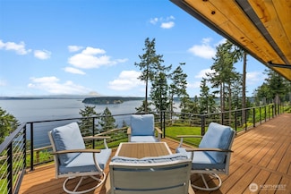 8409 24th Ave NW, Gig Harbor, WA 98332