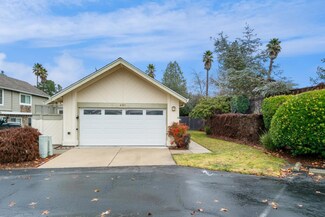 431 Lockewood Ln, Scotts Valley, CA 95066