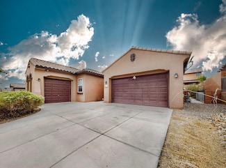 27 Vista Larga Place NE, Rio Rancho, NM 87124