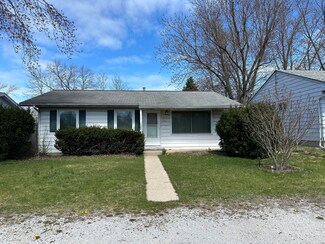 1307 Earl Rd, Michigan City, IN 46360