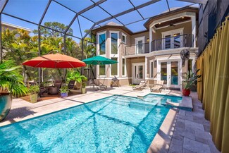 2139 Hawthorne St, Sarasota, FL 34239