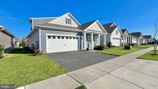 6 Preston Ln, Delanco, NJ 08075