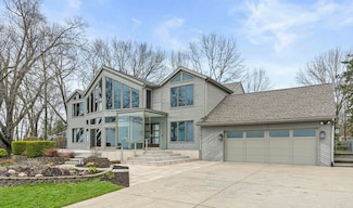 3191 Oak Ln, Stevensville, MI 49127