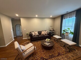 110 Orange St Unit 9, Bloomfield, NJ 07003