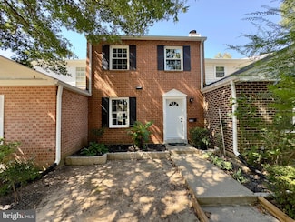 3664 Tavern Way, Triangle, VA 22172