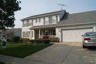 2607 Heritage Lake Dr, Lockport, IL 60441