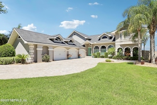 1833 Lakeshore Dr N, Fleming Island, FL 32003