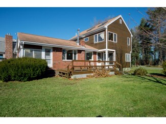 407 Dover Point Rd, Dover, NH 03820