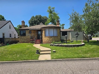 9405 Mackenzie Rd, Saint Louis, MO 63123