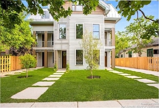 808 E Carson St Unit 102, San Antonio, TX 78208