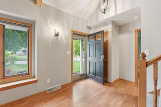 9312 W Clovernook St, Milwaukee, WI 53224