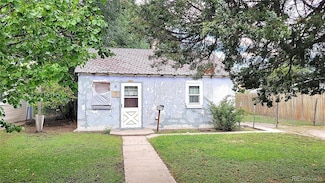 408 E 4th St, Julesburg, CO 80737