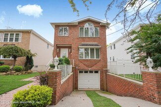 50 Rochelle Place, Staten Island, NY 10312