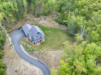 90 Indian Falls Rd, New Boston, NH 03070