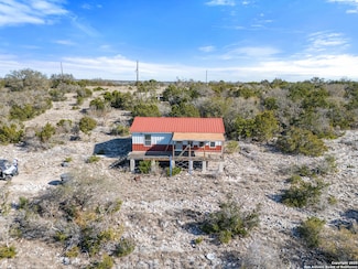1044 Sd 52110, Rocksprings, TX 78880