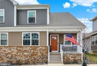 42 Pacific Blvd, Ephrata, PA 17522