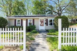 151 Bowdoin St, Lawrence, MA 01843