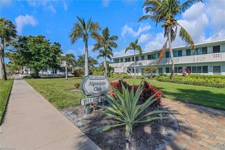 421 12th Ave S Unit 11, Naples, FL 34102