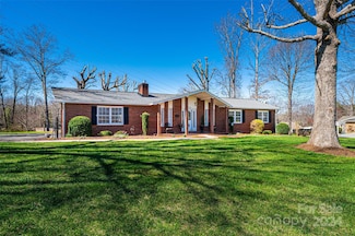 2764 Sides Ave, Connellys Springs, NC 28612