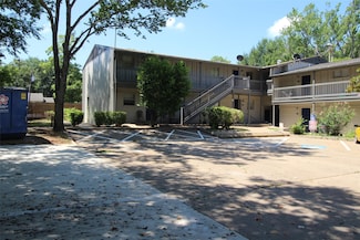 207 W College St Unit 206, Athens, TX 75751