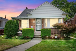 11372 Riverdale, Redford, MI 48239