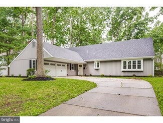 12 Dunbarton Rd, Cherry Hill, NJ 08003