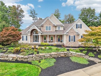 10600 Oakmont Way, Painesville, OH 44077