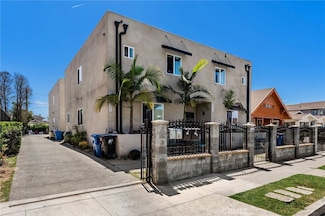 816 W 47th St, Los Angeles, CA 90037