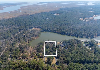 160 Harris Ln, St. Simons Island, GA 31522