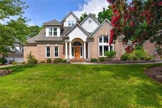 3906 Dover Park Rd, Greensboro, NC 27407
