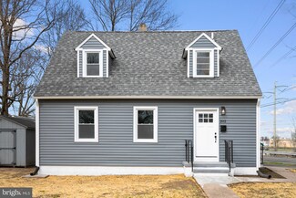 202 Newport Rd, Bristol, PA 19007