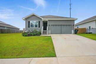 6077 Secretariat Way, Bellview, FL 32526