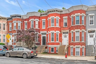 64 Oak St, Jersey City, NJ 07304