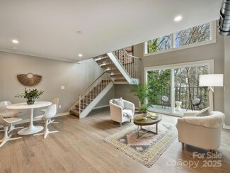3504 Colony Rd Unit R, Charlotte, NC 28211