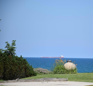 7287 Sheridan Line Rd, Lexington, MI 48450