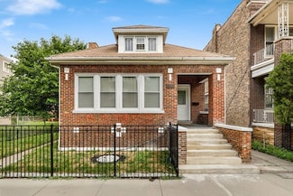 1518 E 73rd Place, Chicago, IL 60619