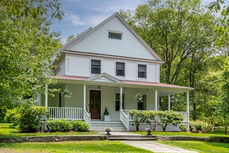78 Garnet Rd, Roxbury, CT 06783