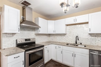 1151 Revere St, Aurora, CO 80011
