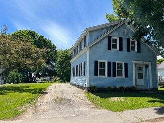 10 Cedar St, Rockland, ME 04841