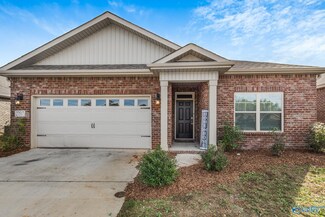 27517 Dieken Dr, Athens, AL 35613