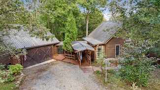 102 Frosty Mountain Rd, Mineral Bluff, GA 30559