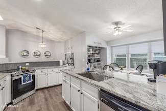4953 W Acoma Dr, Glendale, AZ 85306
