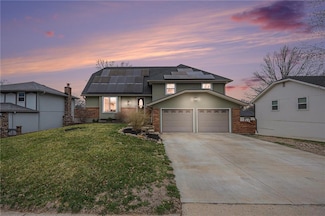 1008 Bristol Way, Liberty, MO 64068