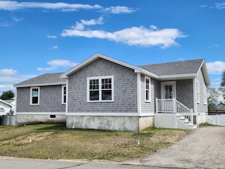 15 Joffre St, Manchester, NH 03102