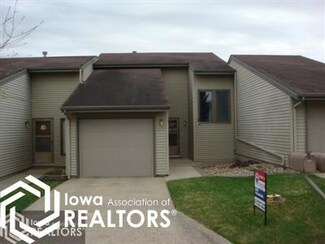 1204 N Clark St, Carroll, IA 51401