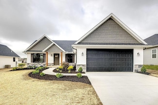551 Cannondale Ave, Johnstown, OH 43031
