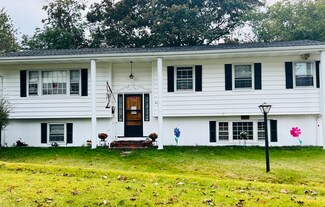 493 Aetna St, Fall River, MA 02721