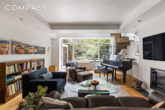 271 W 122nd St Unit 1, New York, NY 10027